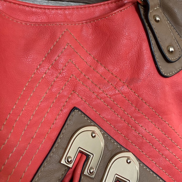 Coral & camel/tan, gold studded, purse. - Picture 13 of 14